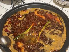 -旧街市鲜货老火锅(大光路店)