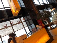 -上海龙之梦万丽酒店