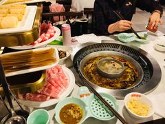 -晓宇重庆火锅(赛格国际购物中心店)