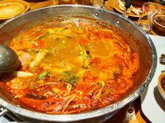 -亮欢寨酸汤鱼(沙冲路店)