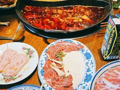 -萍姐火锅·公路夜市(武汉首店)