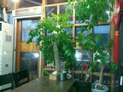 -BHC炸鸡 (城山店)