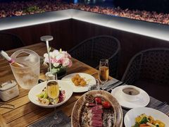 M5和牛西冷-MONICH牛排融合餐厅(和义大道购物中心店)