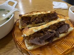 -金诚张妈妈羊汤·驴肉火烧(旧宫佳和园店)