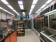 -7-Eleven(地堡街店)