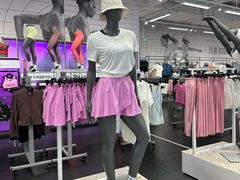 -NIKE 换季优惠店(上海青浦奥特莱斯)