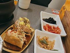 -豚妈妈汤饭·部队锅(南京东路店)