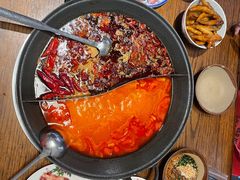 -萍姐火锅·公路夜市(武汉首店)