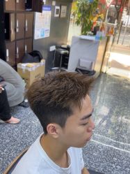 点击看大图 -藤野造型专业烫染接发