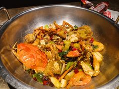 -七欣天香辣蟹火锅(上海银亿滨江店)
