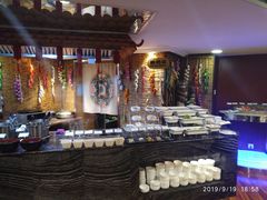 -汇泉王朝大饭店-旋转餐厅(南海路店)