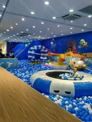 游乐场-爱婴室(上海浦建路店)