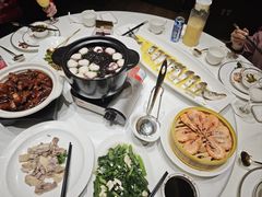 -梅花香里大酒店(郁金香路店)