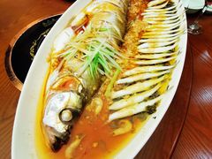 清蒸太湖三白-蘭院荆溪食府·寻味江南