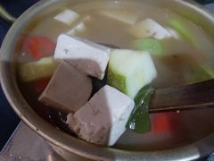 -马路牙子地桌烤肉(工体店)