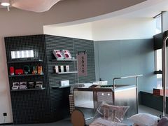 -上海虹桥中心爱琴海亚朵S酒店