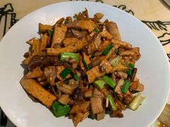 柴火香干炒肉-俏九州·小炒黄牛肉(华润万象汇店)