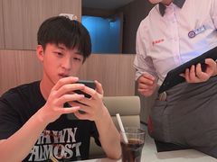 -海底捞火锅(杭州庆春路夜宵主题店)