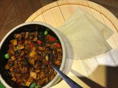 -雀舞云南菜(天津天河城购物中心店)