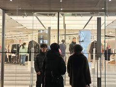 -ZARA(大上海时代广场店)