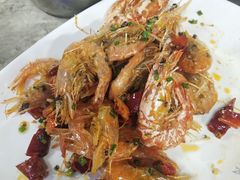 -四川小胡子海鲜(丁村万人海鲜广场店)