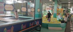-米可儿童游乐场(观江国际购物中心店)