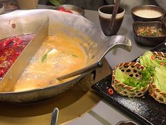 -湊湊火锅·茶憩(南京万象天地店)