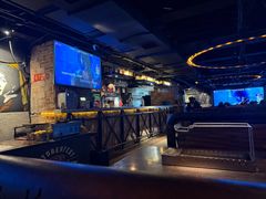 -麦凯伦烧烤·精酿超级工厂店(金桥总店)