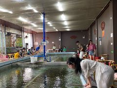 -光头佬室内钓虾场·烧烤·团建·亲子(中山八路店)