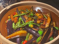 茄子烧豆角-泥糊破店小酒馆·团建聚餐(南京西路店)