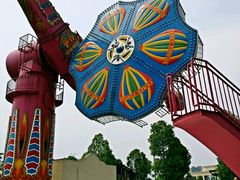 游乐设施-国色天乡三期陆地乐园