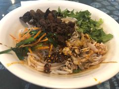 -桥香园云南过桥米线(金马碧鸡店)