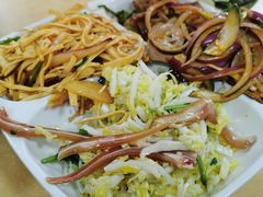 -乡府肉丁水饺(环山路店)