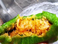 蛋黄肉松青团-沈大成(南京东路店)