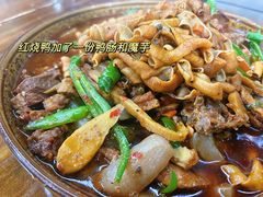 -一品红烧鸭特色川菜(三岔湖店)