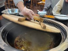 -三里屯土灶炖公鸡地锅鸡(江东店)