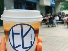 -Be Lived Cafe比例咖啡(摩天轮店)