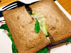 大嘴吞拿鱼三明治-星巴克(天津佛罗伦萨小镇店)