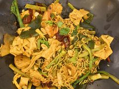 -醉人椒麻辣香锅(王府井喜悦店)