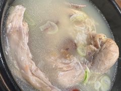 -长寿参鸡汤(朝韩风情街店)