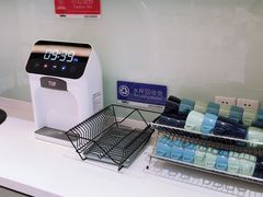 -龙格亲子游泳·水育早教运动中心(绿城店)