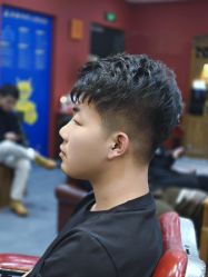 -贝勒爷专业男发