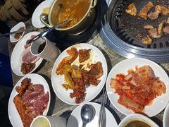-33韩式自助烧烤(环城南路店)