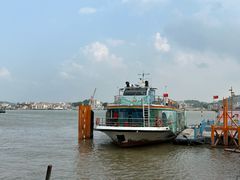 -鱼珠码头(轮渡站)