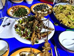 -超越海鲜屋(飞龙物业店)