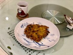 蟹黄煎鱼翅-壹零贰小馆(桂城石啃店)
