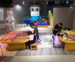 -积木王国(老虎城欢乐购物中心店)