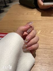 -晨·艺美甲美睫