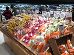 -七鲜超市(瑞虹天地太阳宫店)