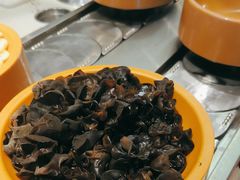 -龍歌自助小火锅(市南金茂湾店)